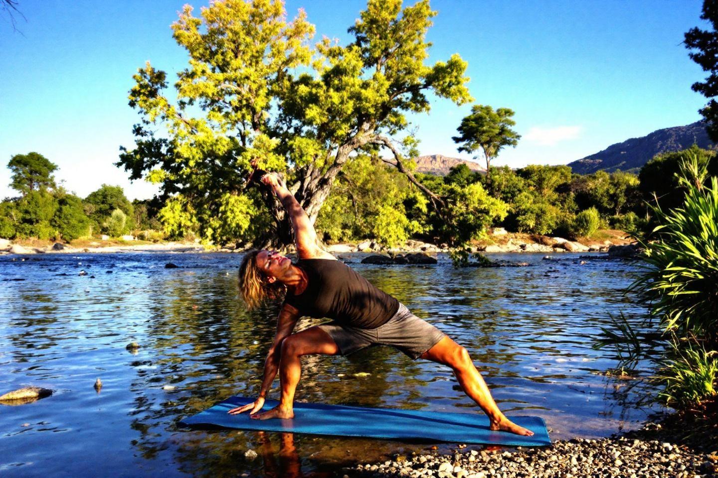 Quels sont les meilleurs cours de yoga en ligne gratuits ?