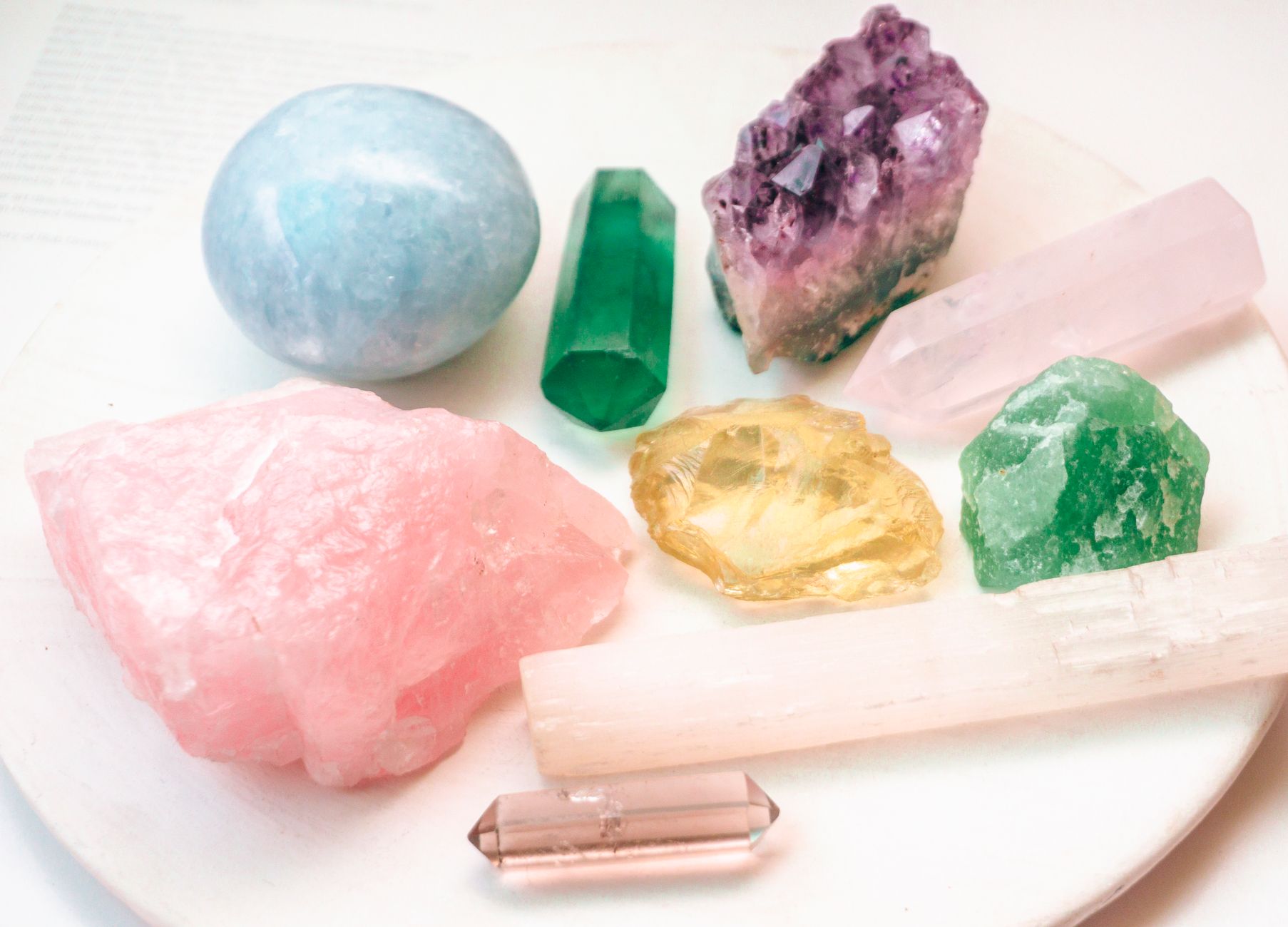 Chakra du cœur quelles pierres — pierres de guérison vertes et roses