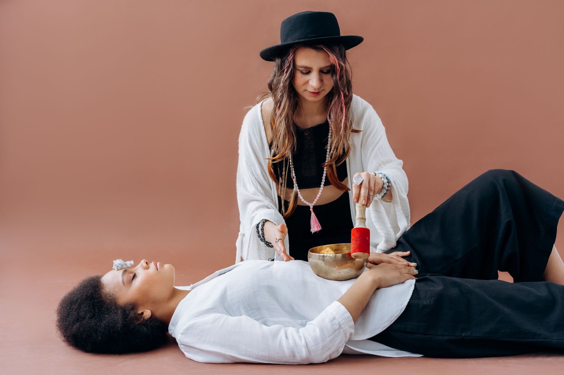 Panorama des formations Reiki en 2026 : prix et niveaux expliqués — cours de reiki méditation