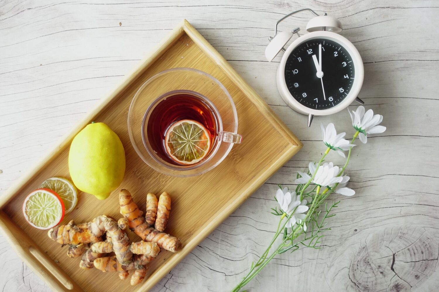 Curcuma, gingembre et citron font-ils vraiment maigrir ?