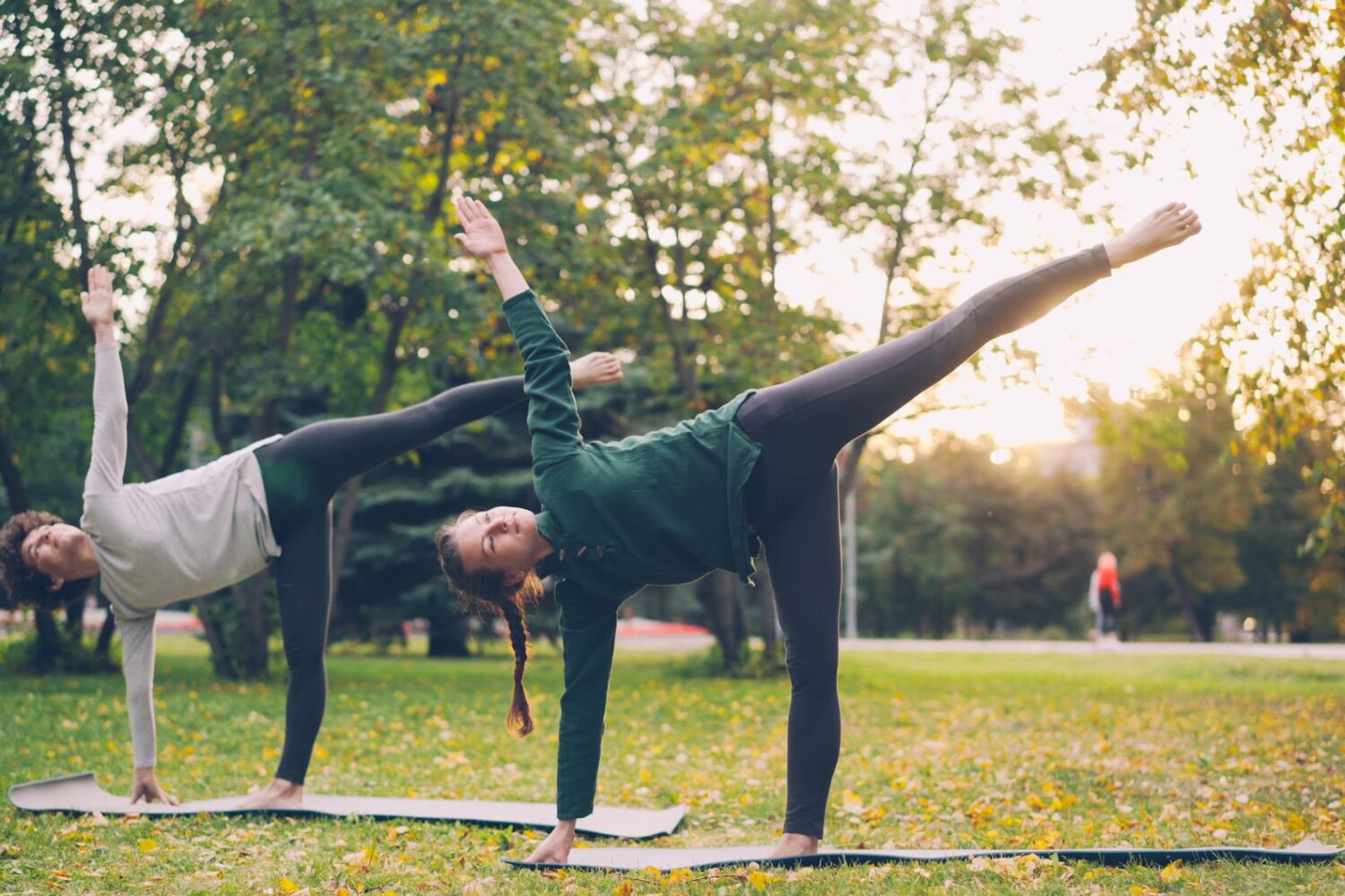 Marche et yoga pour perdre du poids : combiner les deux sur une semaine